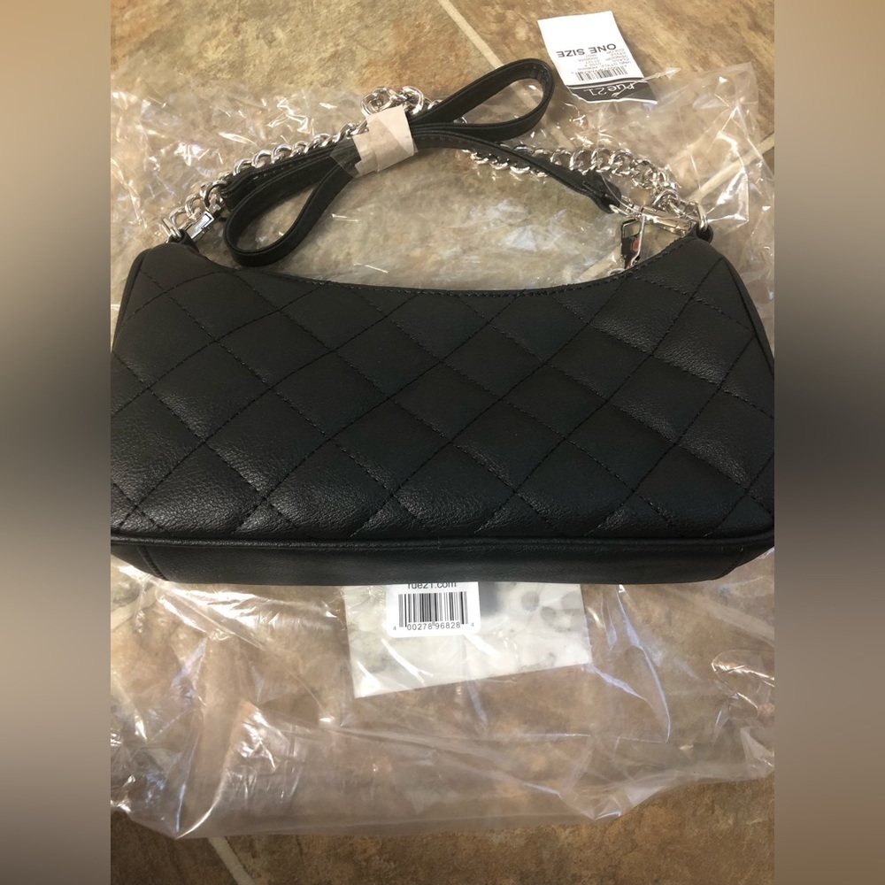 2 WOMENS RUE21 HANDBAGS - Picture 9 of 12
